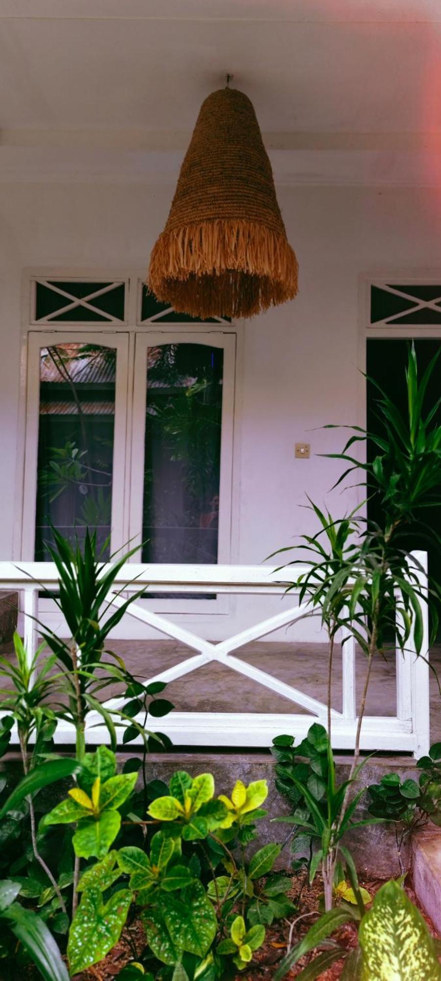 Bed and Breakfast Café des Arts Gili Air Exterior foto