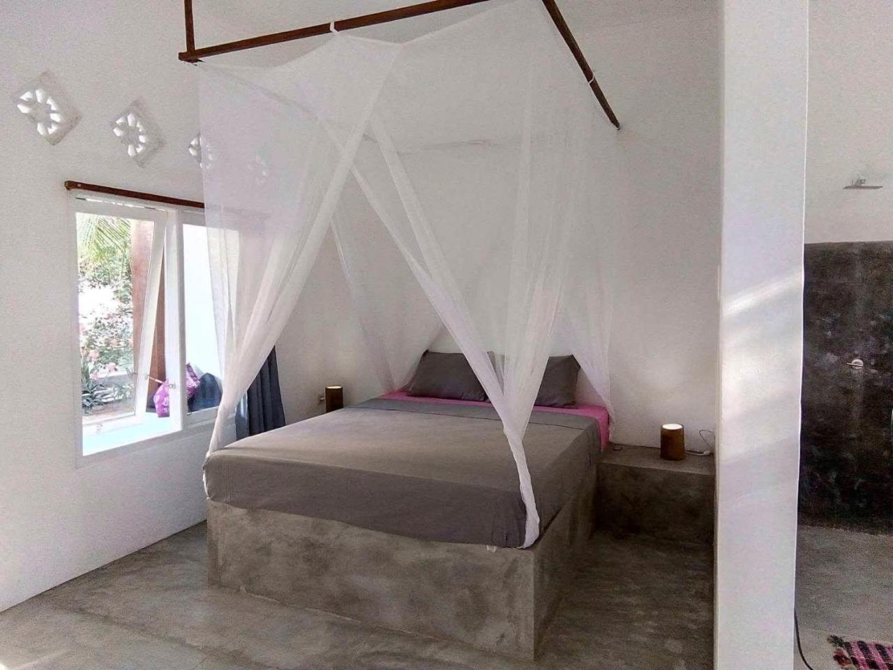 Bed and Breakfast Café des Arts Gili Air Exterior foto